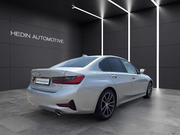 BMW 320i xDrive