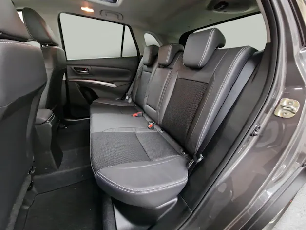 Suzuki S-Cross 1.4 T Piz Sulai Top Hybrid 4x4