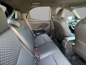 Toyota Yaris 1.5 VVT-i HSD Trend