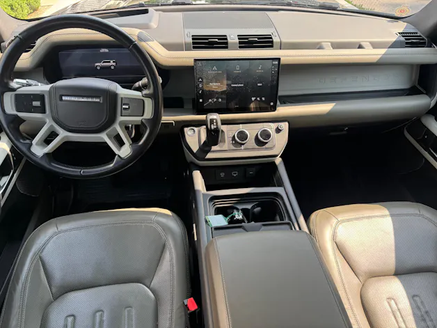 Land Rover Defender 110 3.0 I6 HSE