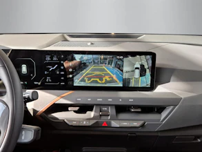 https://vehicle.imgix.net/4413551/f223551d-11ca-4dac-beba-eb491ea6d2b8.jpg