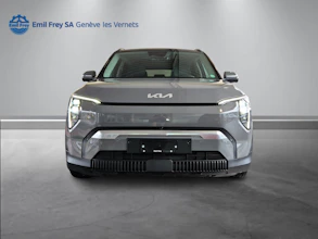 https://vehicle.imgix.net/4413570/323942d3-fc60-4e9f-8330-58f2cf4f1158.jpg
