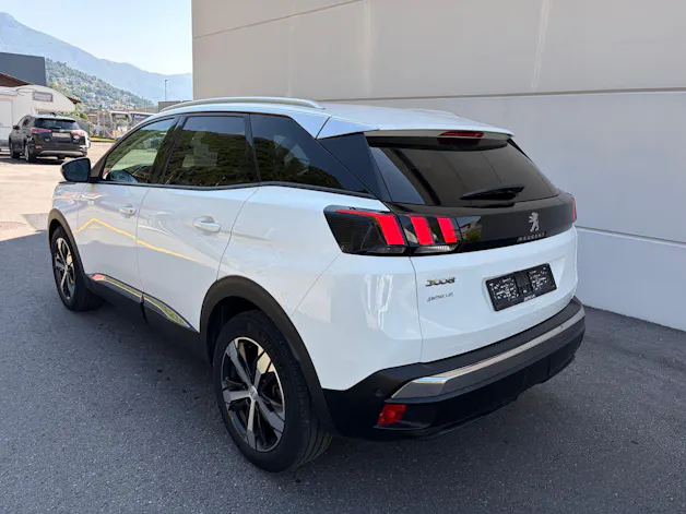 Peugeot 3008 1.2 PureTech Allure