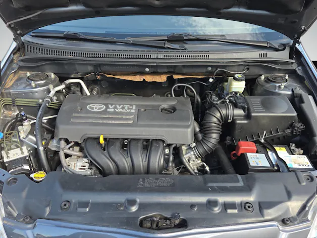 Toyota Corolla 1.6 VVT-i Linea Terra