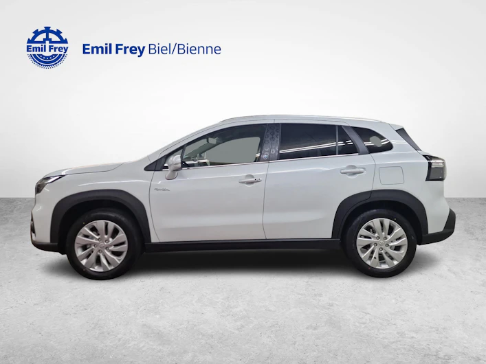 Fahrzeugbild SUZUKI S-CROSS