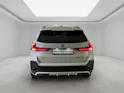 BMW X1 30e xDrive paddles