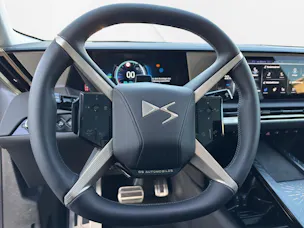 DS Automobiles No8 E-Tense Étoile 4x4
