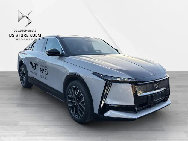 DS Automobiles No8 E-Tense Étoile 4x4