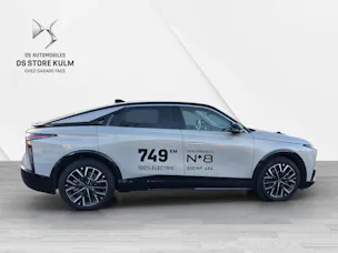 DS Automobiles No8 E-Tense Étoile 4x4