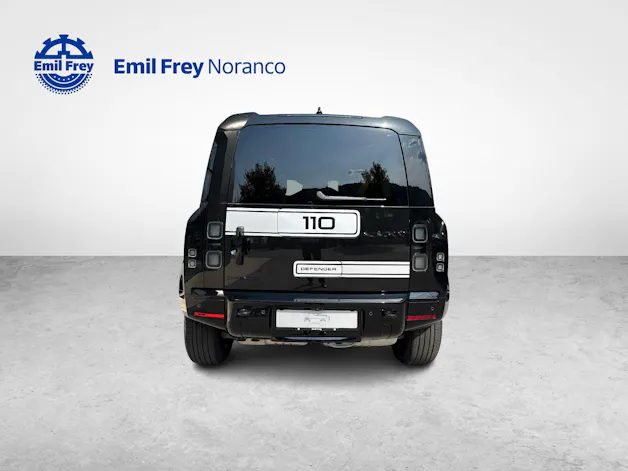 Land Rover Defender 110 3.0 D I6 250 X-Dynamic SE
