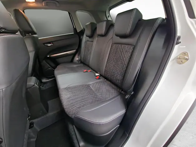 Suzuki Vitara 1.4 T Piz Sulai Top Hybrid 4x4