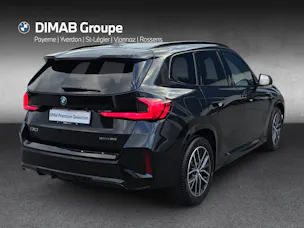 BMW iX1 20 M Sport eDrive U11 (CH) AHK 750KG **100 % électrique**