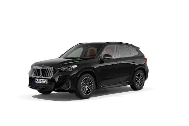 BMW iX1 20 M Sport eDrive U11 (CH) AHK 750KG **100 % électrique**