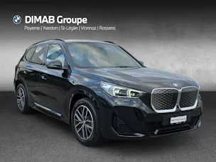 BMW iX1 20 M Sport eDrive U11 (CH) AHK 750KG **100 % électrique**