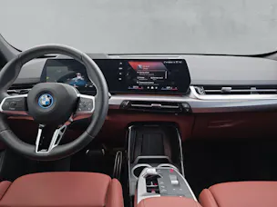 BMW iX1 20 M Sport eDrive U11 (CH) AHK 750KG **100 % électrique**