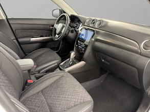 https://vehicle.imgix.net/4413667/e1594bb8-7099-44f5-8018-381bb183d711.jpg