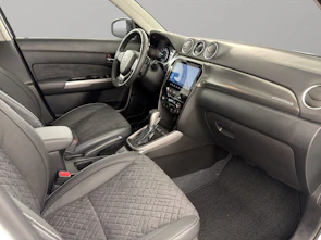 Fahrzeugbild SUZUKI Vitara 1.4 T Piz Sulai Top Hybrid 4x4