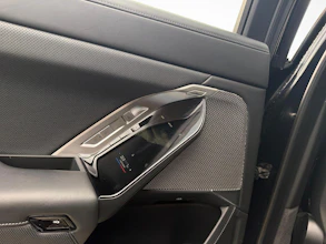 https://vehicle.imgix.net/4413709/9ea309ac-f0a6-4236-a1f9-abc5ce019aeb.jpg