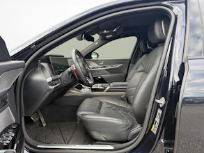 https://vehicle.imgix.net/4413709/a473993d-432f-4f19-83c4-eb1e33cd405e.jpg