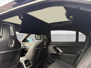 BMW M760e xDrive