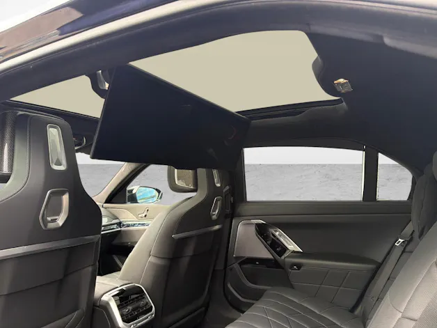 BMW M760e xDrive