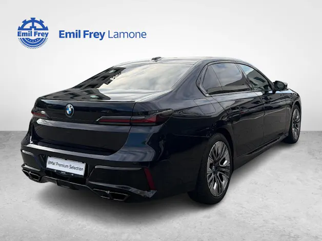 BMW M760e xDrive