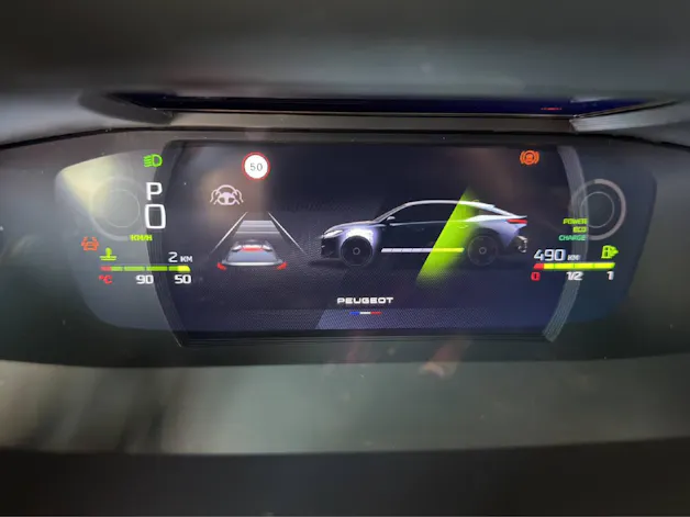 Peugeot 408 1.2 Hybrid GT Demo