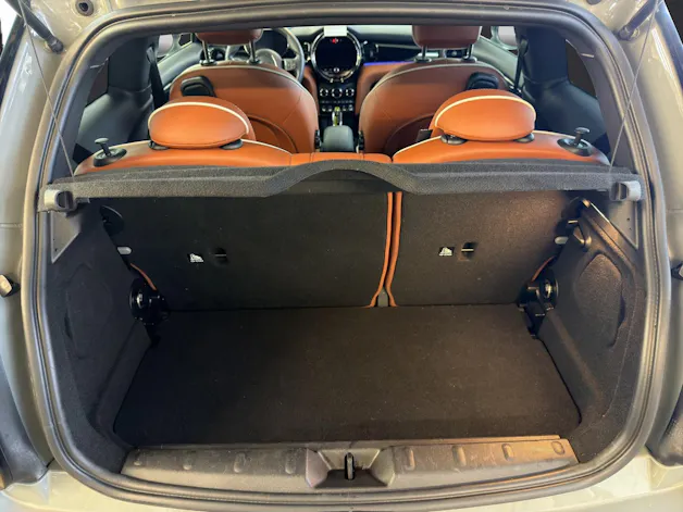 Mini F56 Cooper SE
