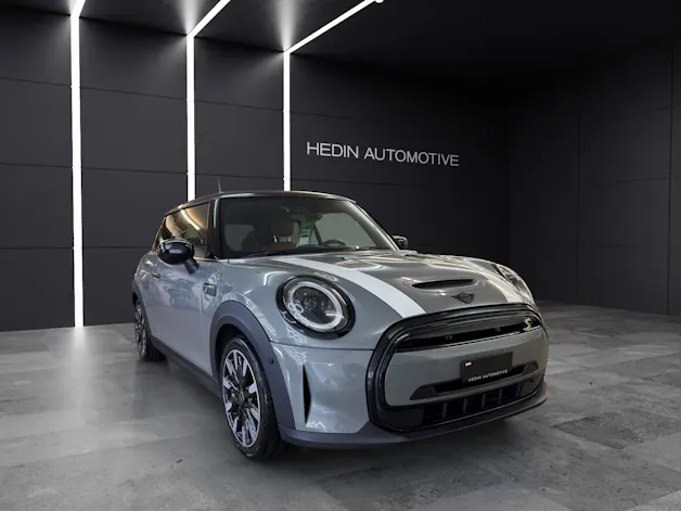 Mini F56 Cooper SE