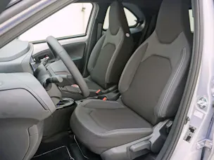 Toyota Aygo X 1.5 VVT-i HSD Style