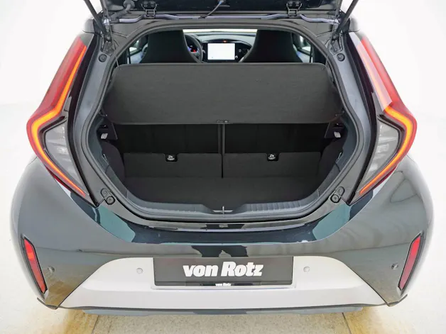 Toyota Aygo X 1.5 VVT-i HSD Style