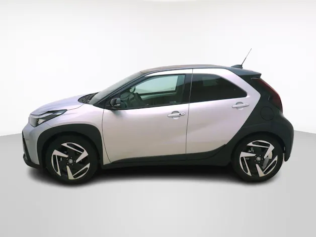 Toyota Aygo X 1.5 VVT-i HSD Style