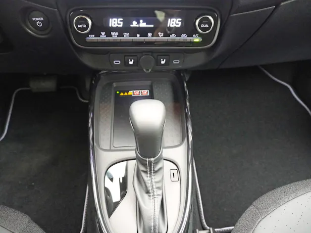 Toyota Aygo X 1.5 VVT-i HSD Style