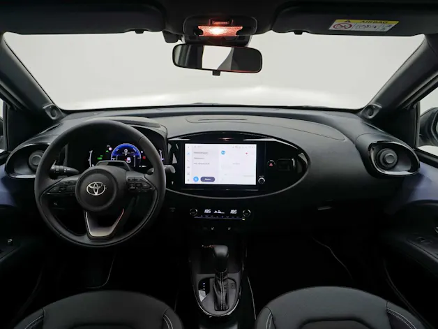 Toyota Aygo X 1.5 VVT-i HSD Style