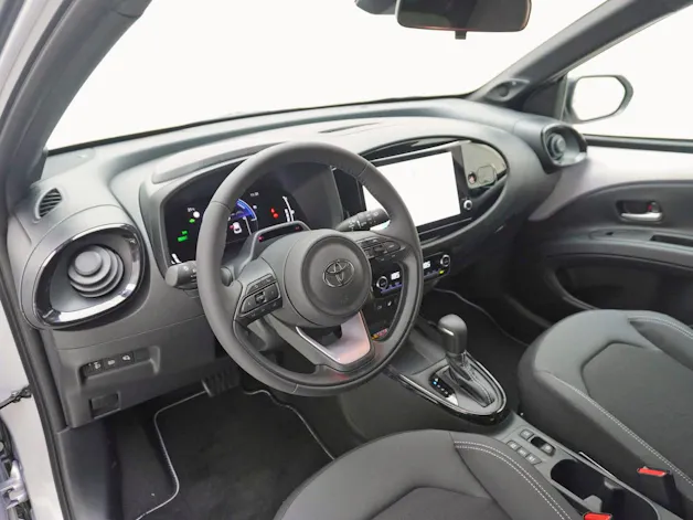 Toyota Aygo X 1.5 VVT-i HSD Style