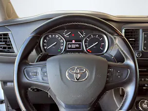 Toyota PROACE Verso L1 2.0 D Trend inkl. Standheizung und Anhängerkupplung