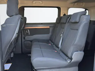 Toyota PROACE Verso L1 2.0 D Trend inkl. Standheizung und Anhängerkupplung