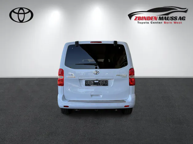 Toyota PROACE Verso L1 2.0 D Trend inkl. Standheizung und Anhängerkupplung