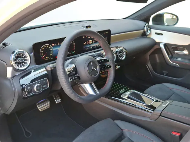 Mercedes-Benz A 200 Progressive