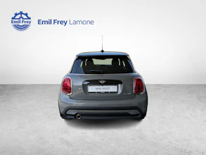 https://vehicle.imgix.net/4413763/4cd01a9c-851d-4f54-b005-30774ce785d8.jpg
