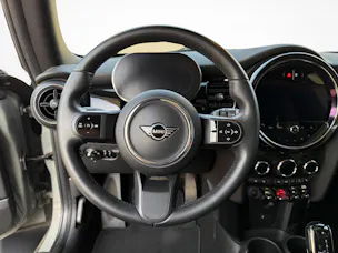 MINI F56 1.5i Cooper