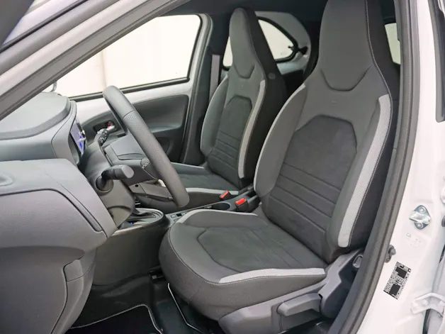 Toyota Aygo X 1.5 VVT-i HSD GR Sport