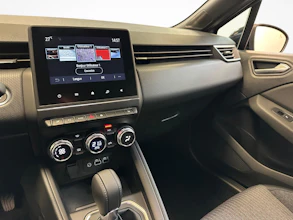 https://vehicle.imgix.net/4413801/1265fac6-e6ec-480f-86d4-3c8830b46a64.jpg