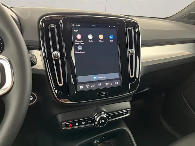 Volvo XC40 2.0 B3 MH Plus Dark