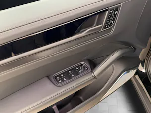 PORSCHE Cayenne Turbo E-Hybrid Coupé mit GT-Paket