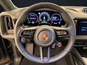 PORSCHE Cayenne Turbo E-Hybrid Coupé mit GT-Paket