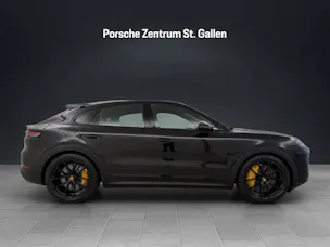 PORSCHE Cayenne Turbo E-Hybrid Coupé mit GT-Paket