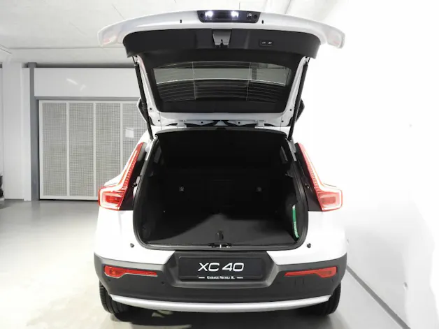 Volvo XC40 2.0 B3 MH Core