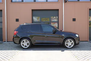 BMW X3 xDrive 30d Steptronic -" Pack M * Capteur de Recul * intérieur cuir * jantes 19 * sièges chauffants/électriques "