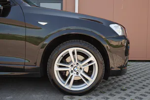 BMW X3 xDrive 30d Steptronic -" Pack M * Capteur de Recul * intérieur cuir * jantes 19 * sièges chauffants/électriques "
